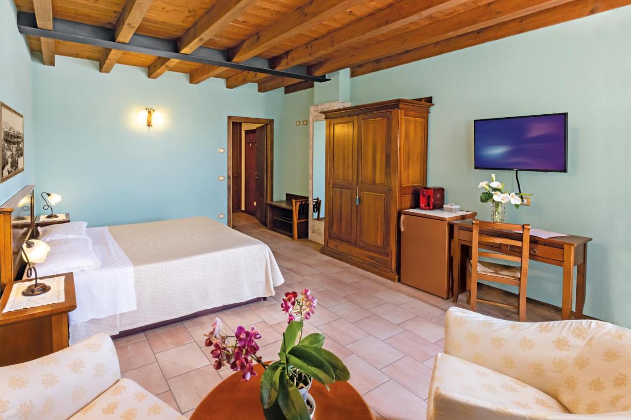Agriturismo Casa Rosa Verona Exterior photo